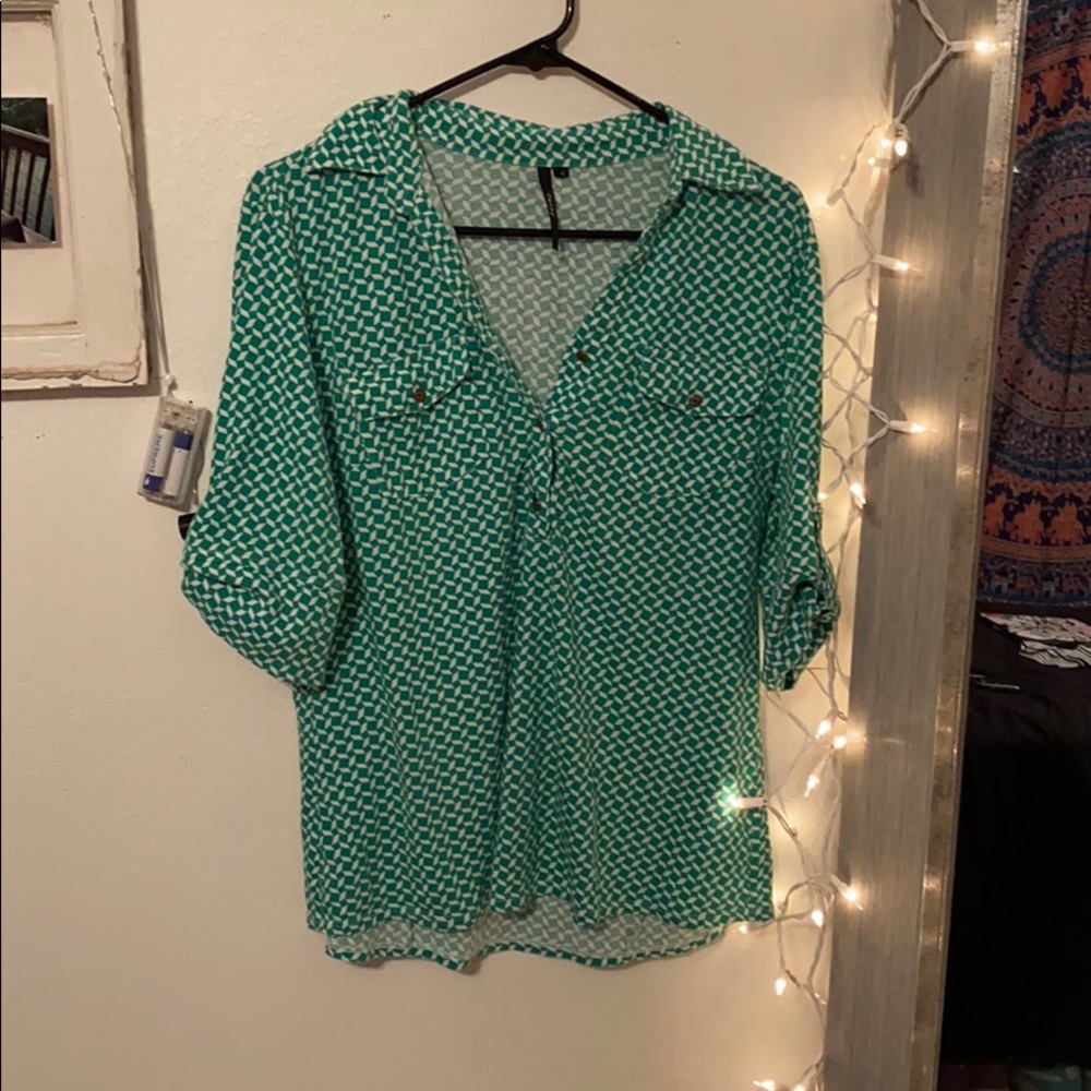 90’s Vibe Green Shirt Blouse
